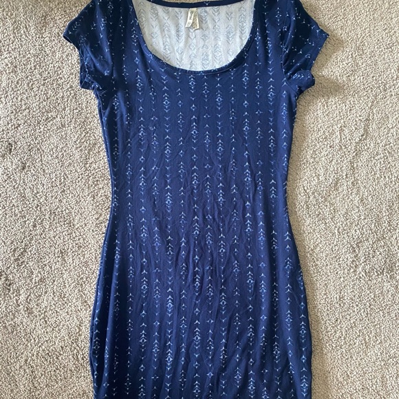 Navy blue mini dress with pattern - Picture 1 of 4